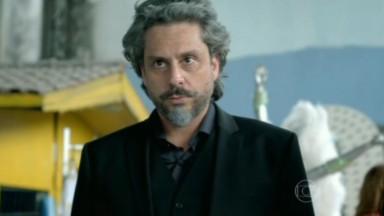 Império: Maria Marta arranca máscara de José Alfredo e ele é preso diante de ameaças: “Cumpra sua tarefa”