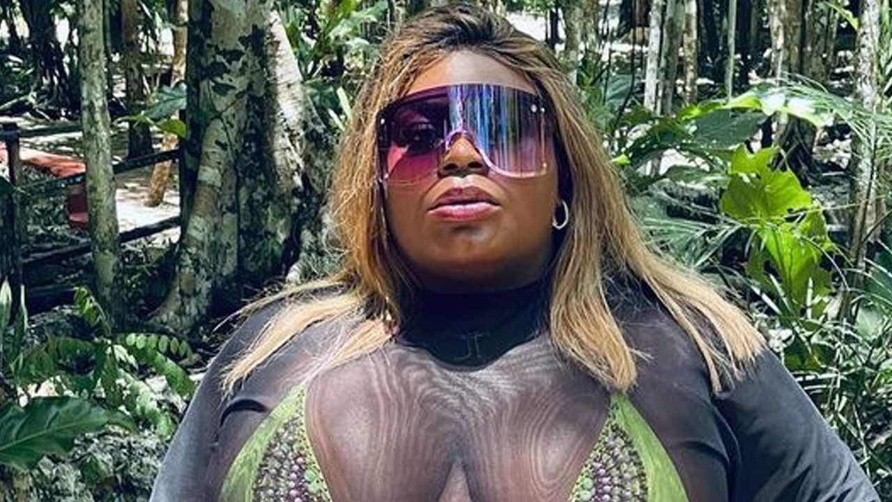 Jojo Todynho aposta em biquíni que cobre só o essencial no México e chama atenção: “Quanta abundância”