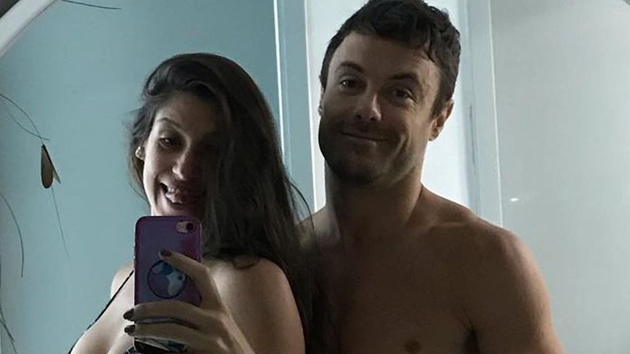 Namorada de Kayky Brito mostra barrigão de grávida e fãs celebram: “Que venha com saúde”