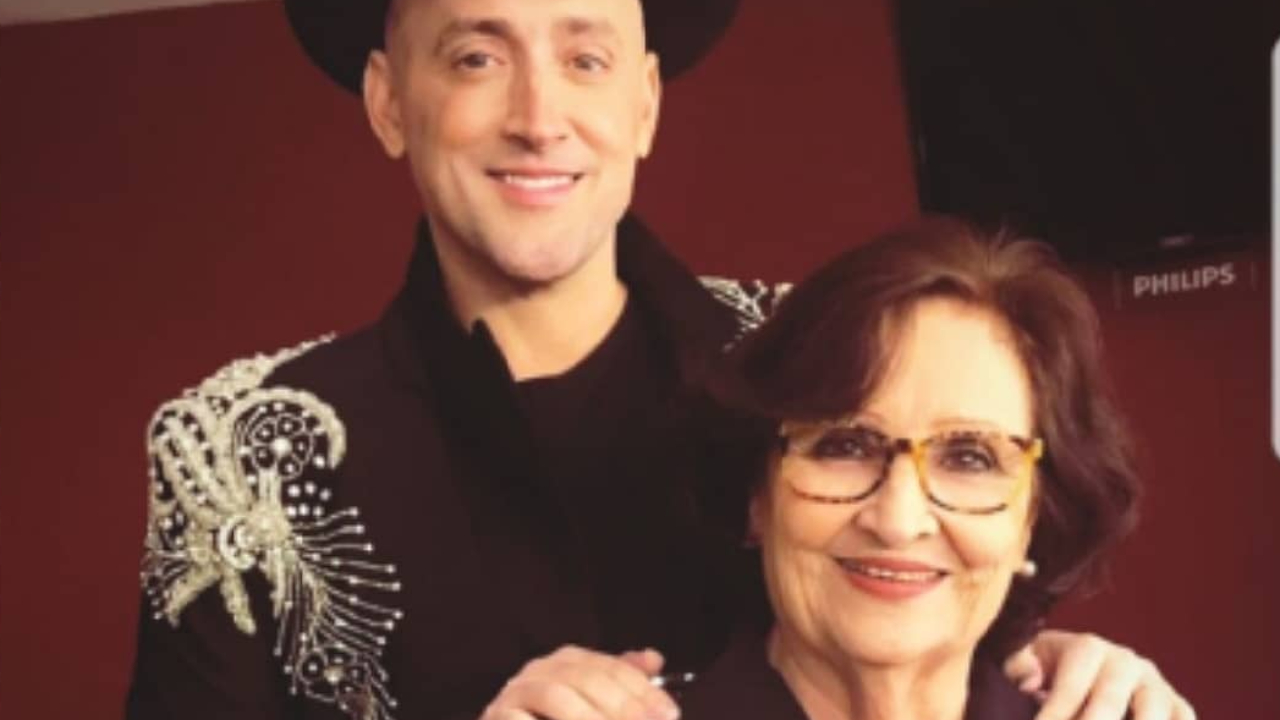 Mãe de Paulo Gustavo, Déa Lúcia emociona ao comentar clique dos netos: ”Meu filho vive no sorriso deles”