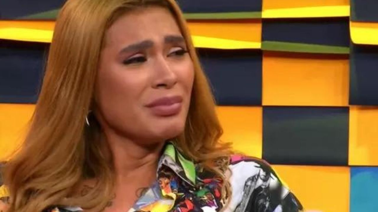 Ex-BBB Pocah tem crise de choro ao relatar agressões em programa de TV: “Achei que fosse morrer”