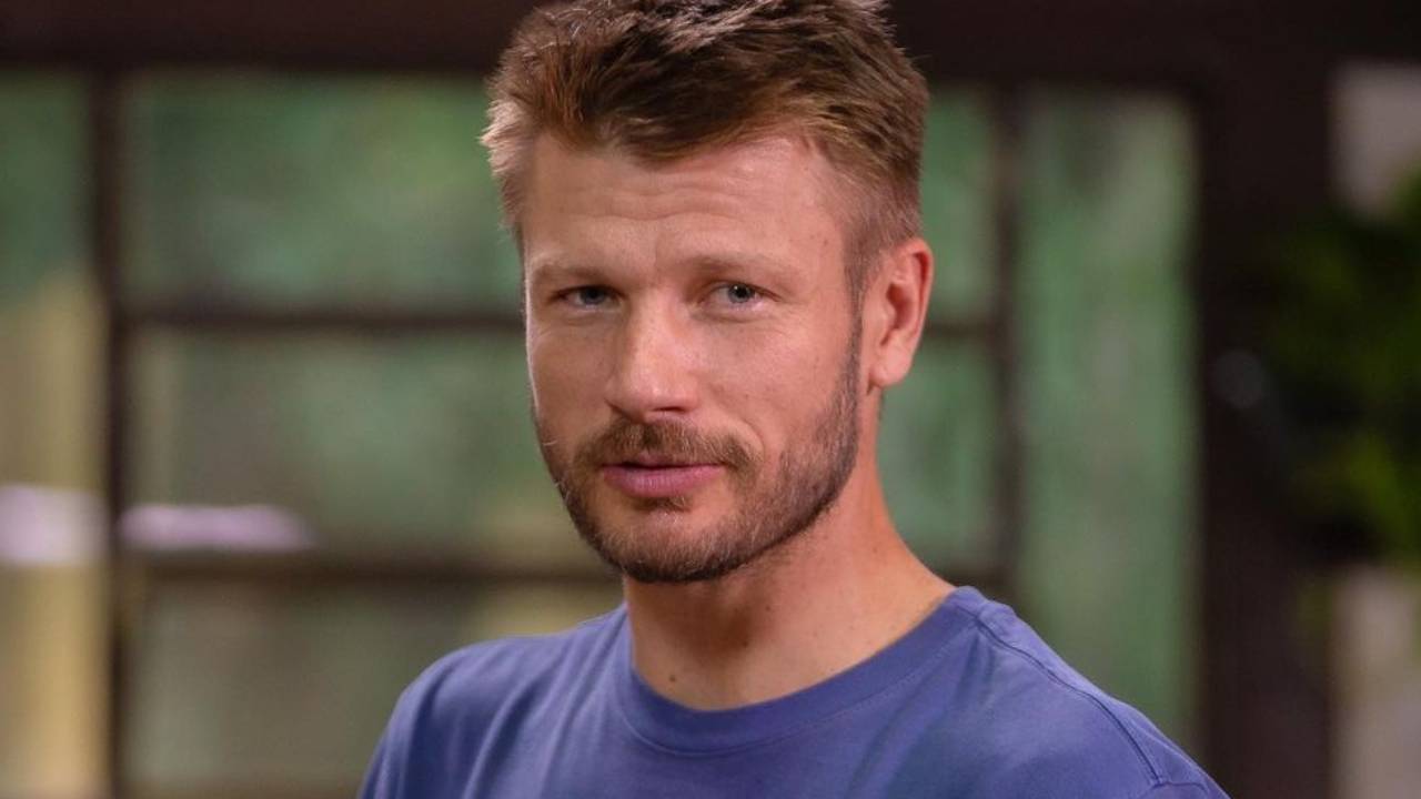 Rodrigo Hilbert resgata foto de 15 anos atrás e beleza atemporal surpreende a web: “Nunca foi feio”