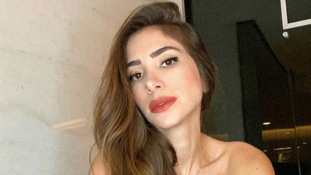 Romana Novais fala sobre privilégios no pós-parto, recebe críticas e esclarece: “Tenho acesso a recursos que me auxiliam”