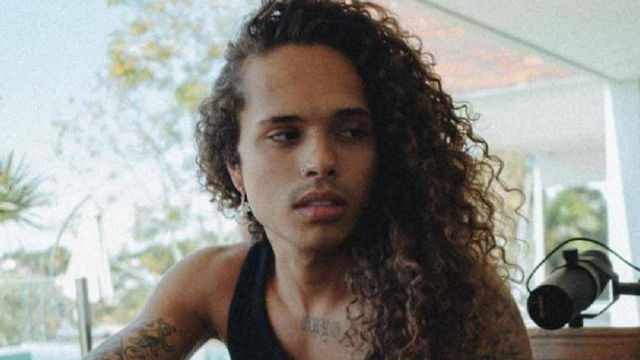 Vítima de ataques na internet, Vitão chega ao limite e explode em desabafo sincero: “Cala a porr* da boca”