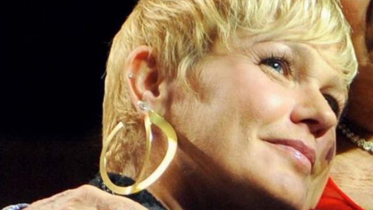 Xuxa Meneghel lamenta saudade ao resgatar momento especial ao lado de Hebe Camargo: “Donas da TV”