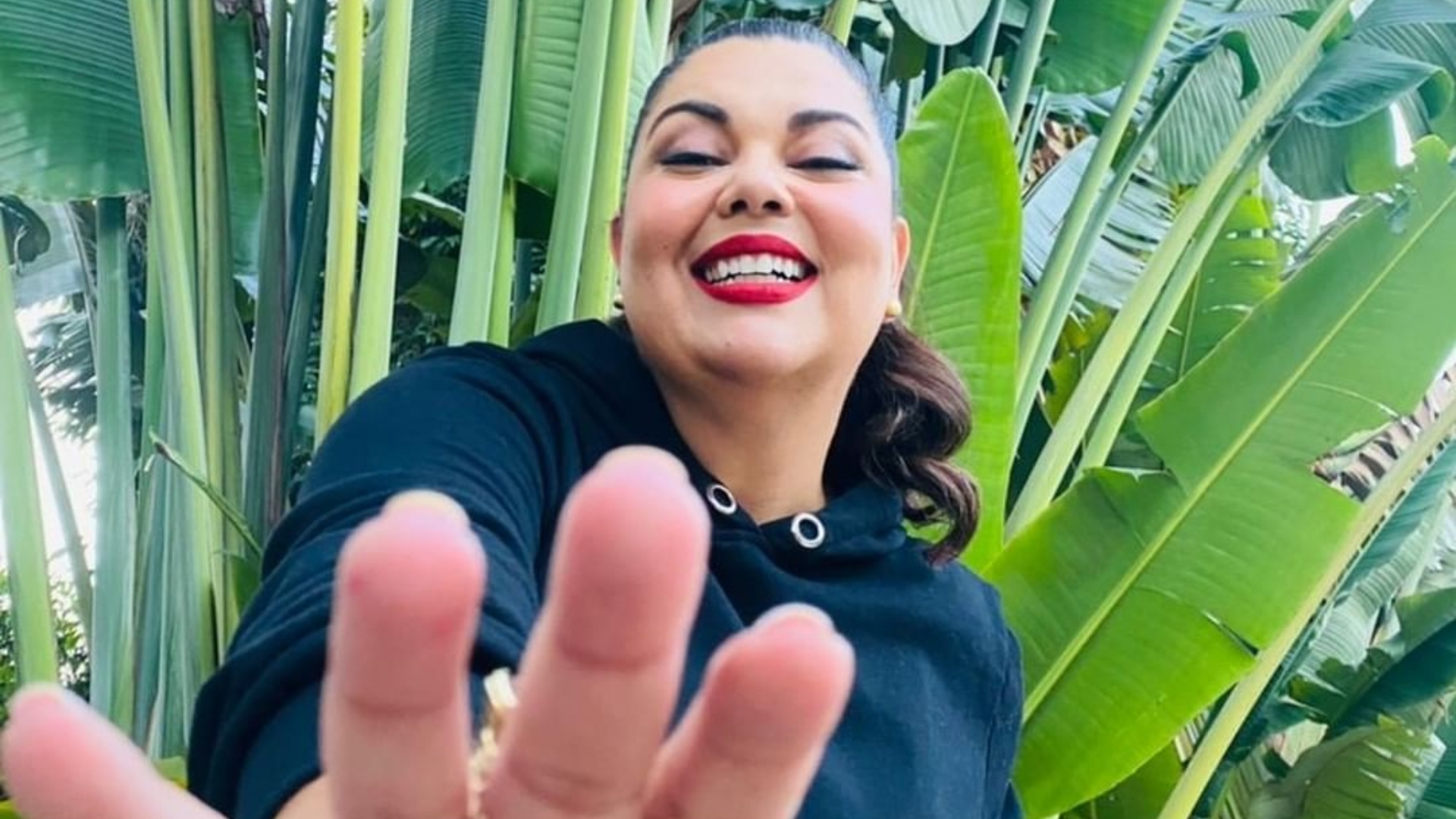 Após encerrar vínculo com a Globo, Fabiana Karla detalha nova fase: “Novos horizontes”