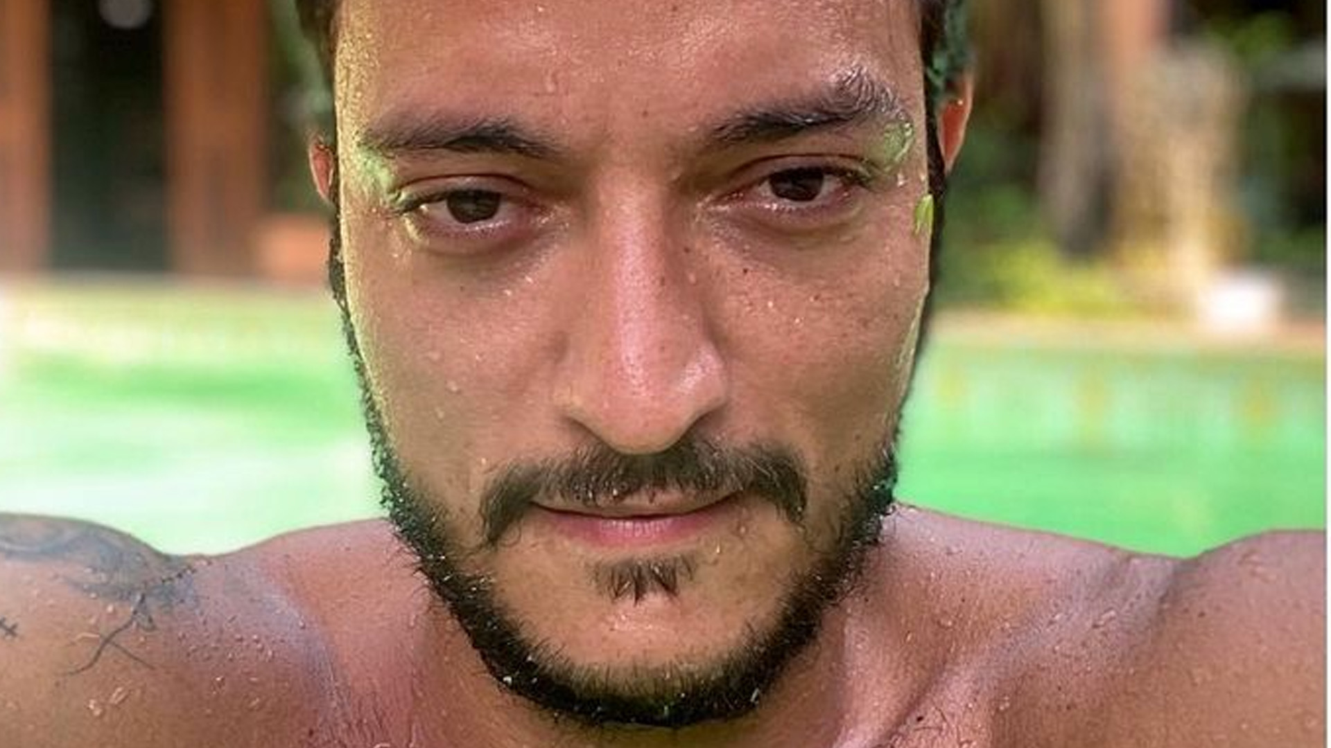 Allan Souza Lima, dos filmes sobre caso Richthofen, posa totalmente nu: “Naturalista”