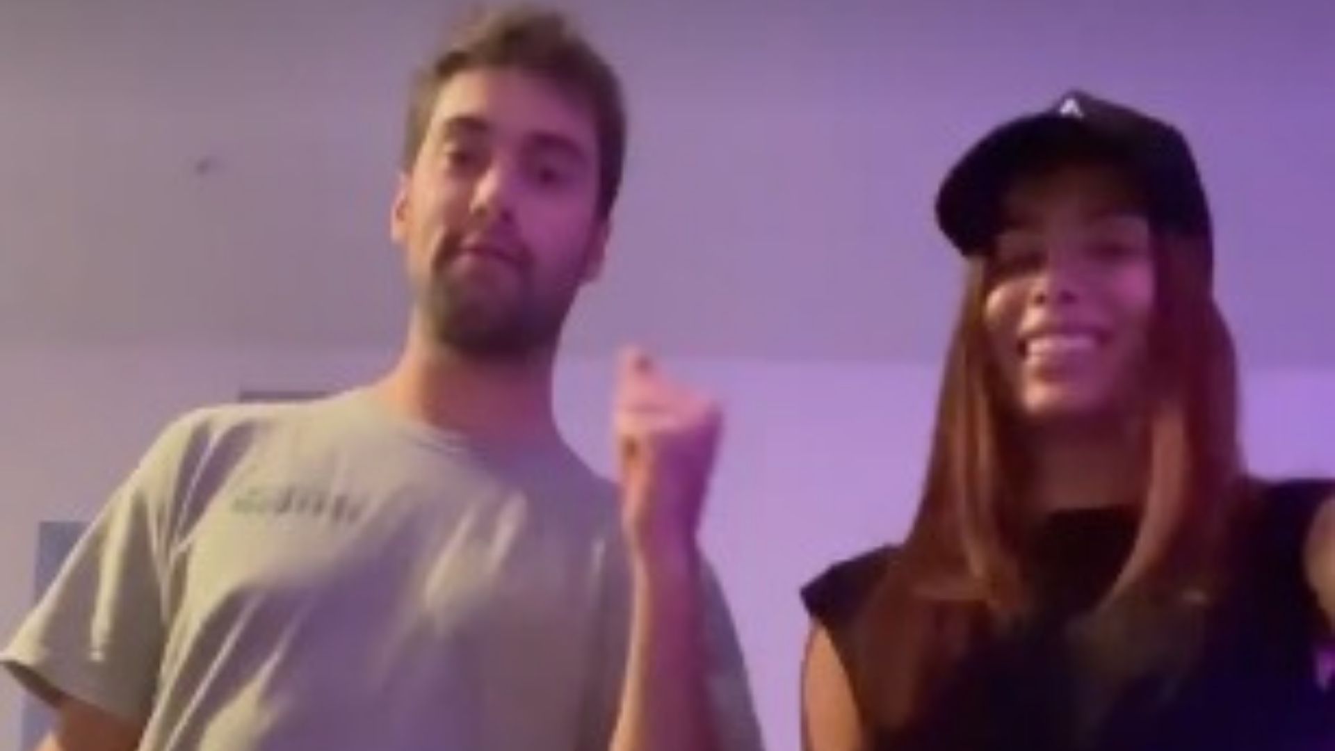 Anitta aparece dançando com o ator gringo mas descarta envolvimento: “Amigo”