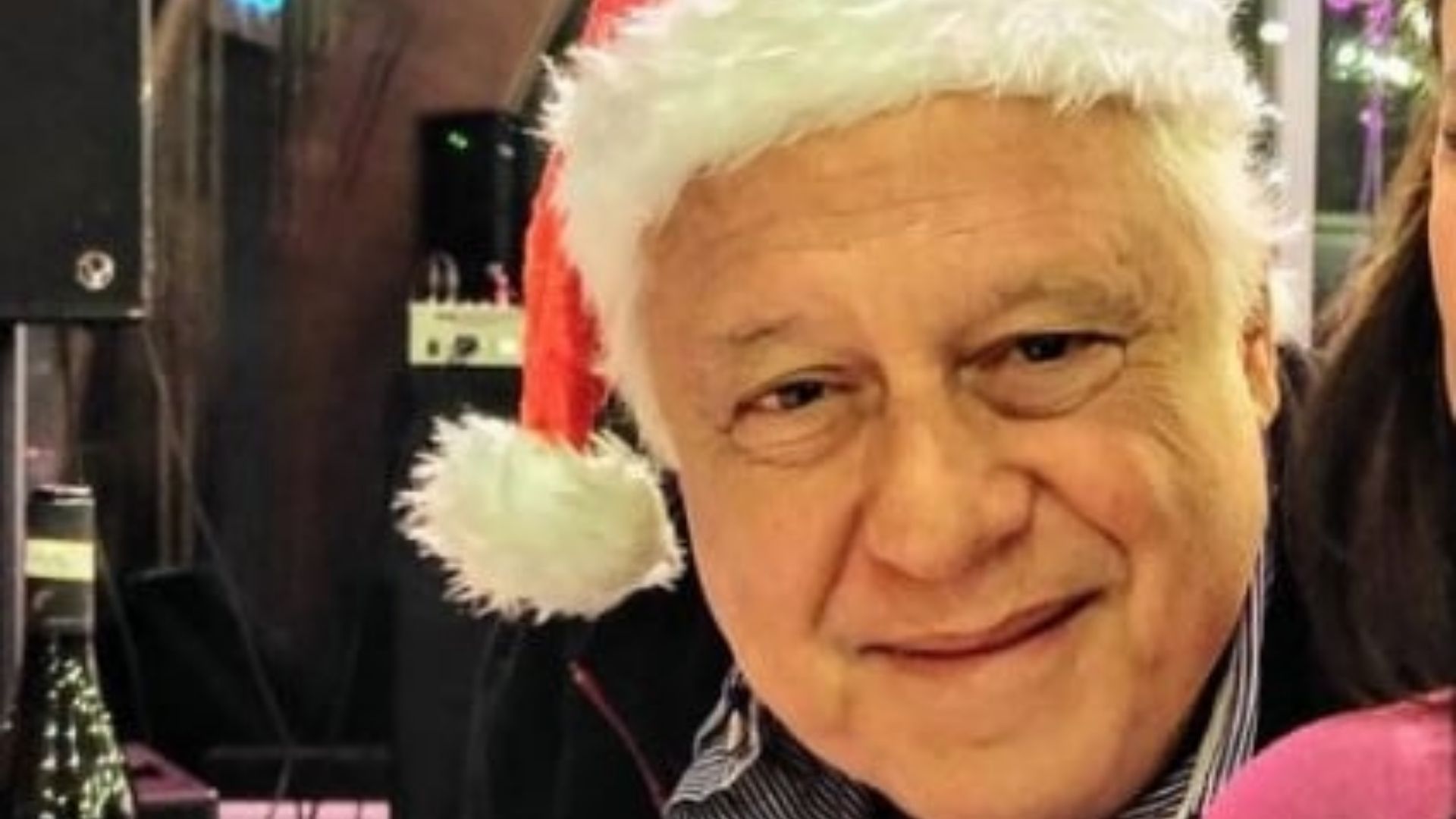 Em clique raro, Antônio Fagundes expõe momento natalino com a esposa: “Feliz Natal”