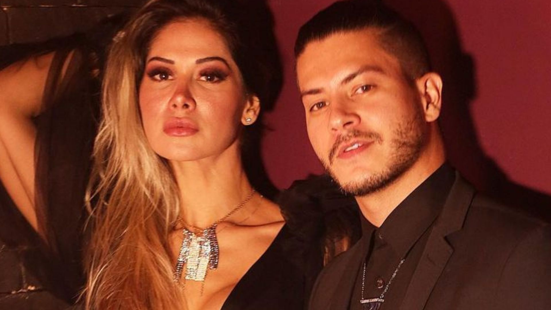 Arthur Aguiar perde a conta de quantas vezes traiu Mayra Cardi: “Nem sei”