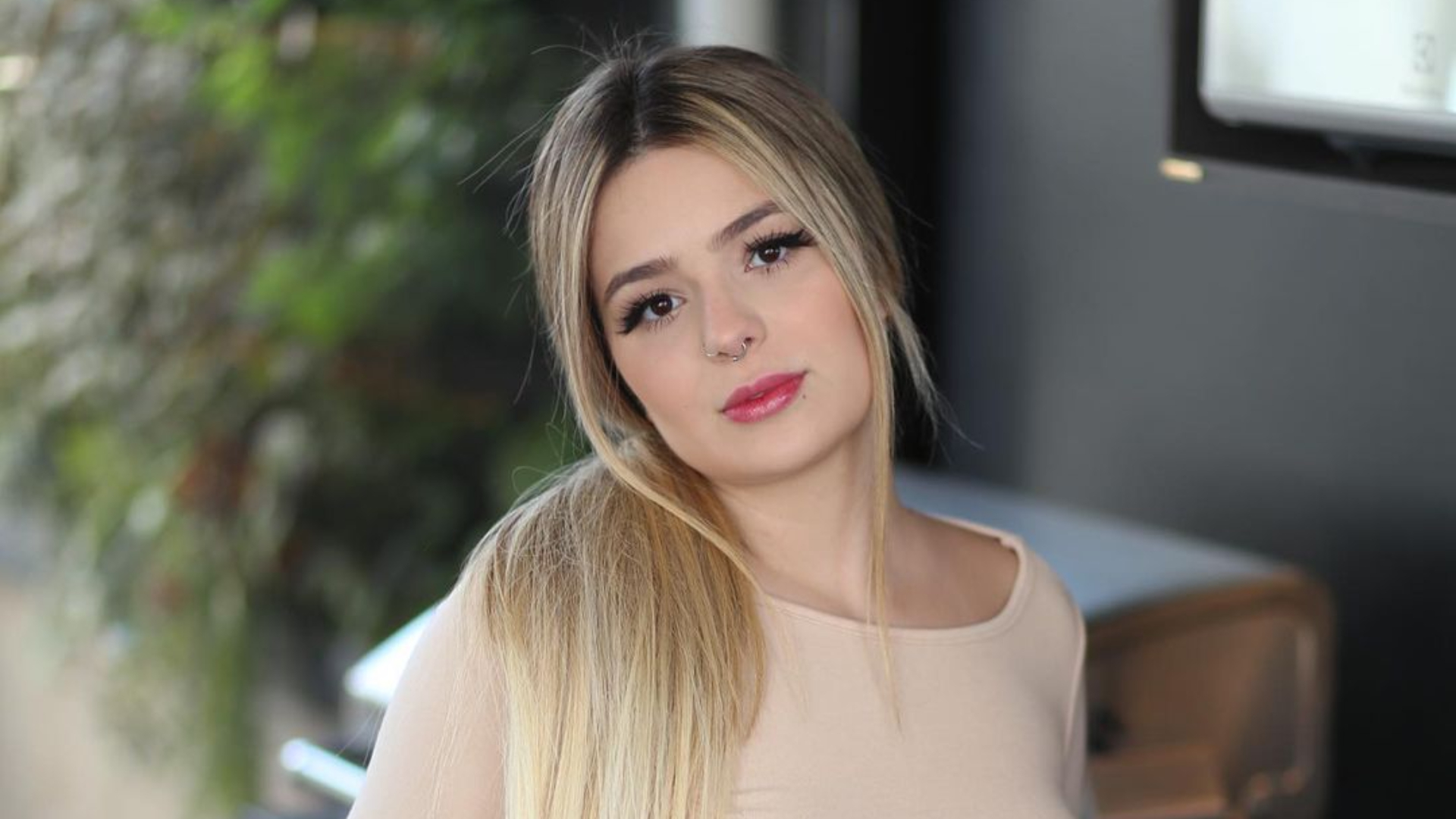 Ex-BBB Viih Tube revela abuso sexual e diz que convive com abusador: “Sou obrigada”
