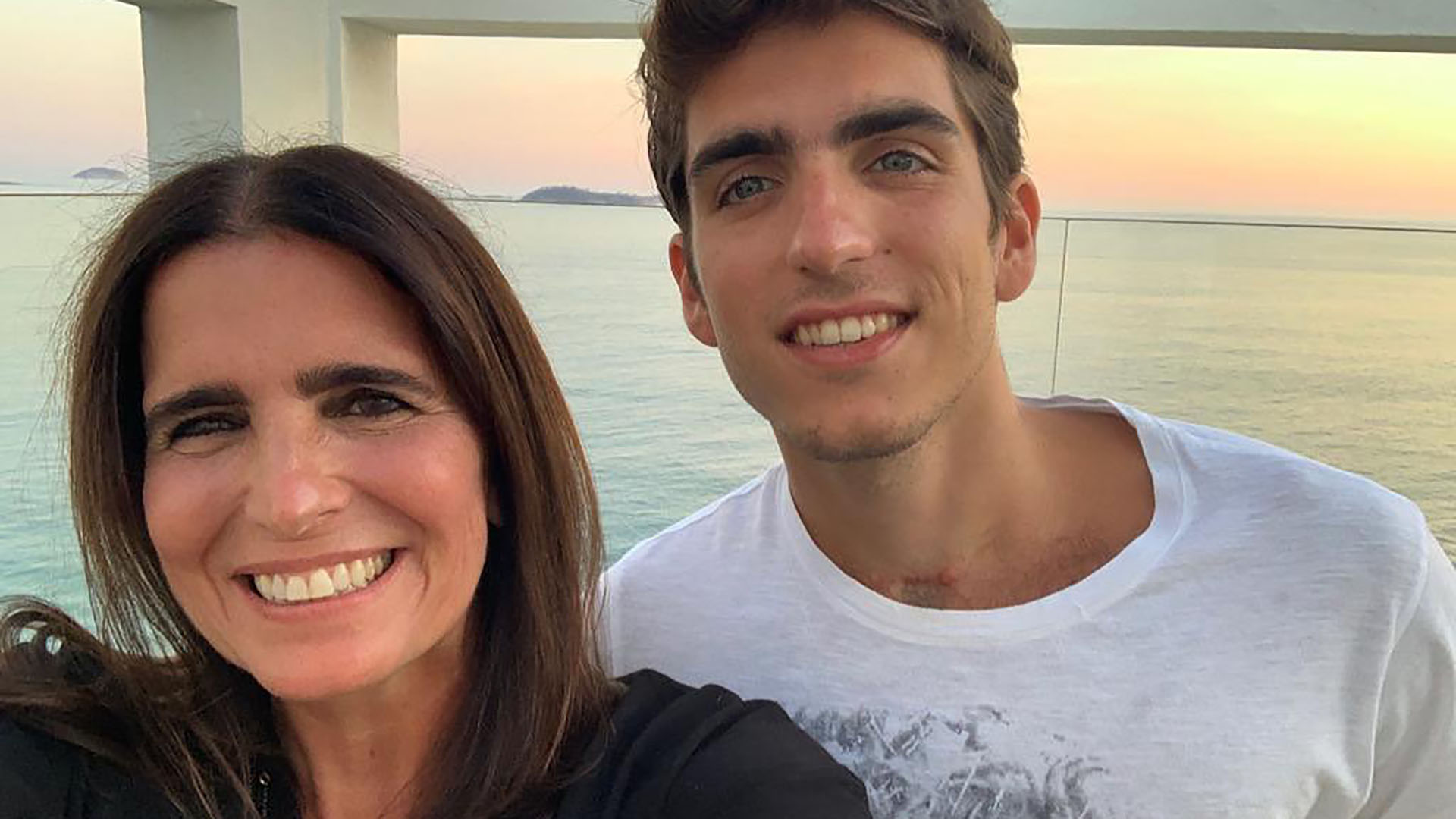 Filho de Malu Mader mostra cobertura luxuosa da atriz no RJ: “Aconchegante”