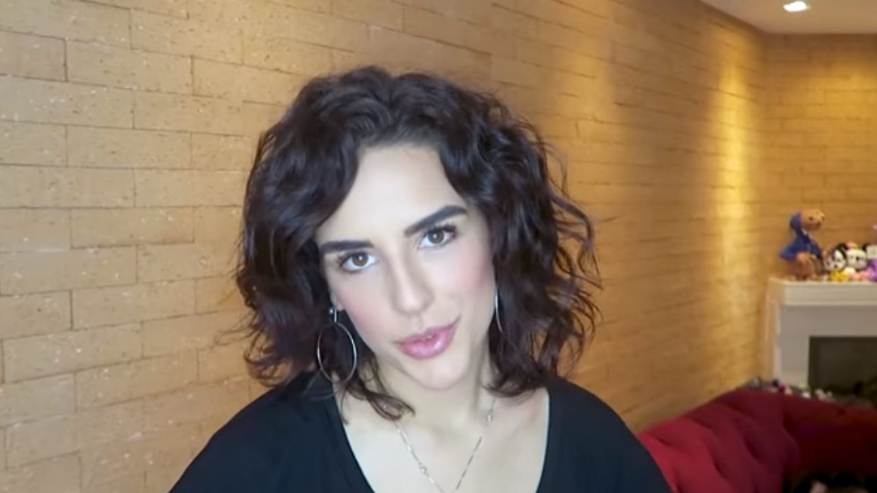 Kéfera desabafa sobre sexualidade: “Nos colocam num lugar de promiscuidade”