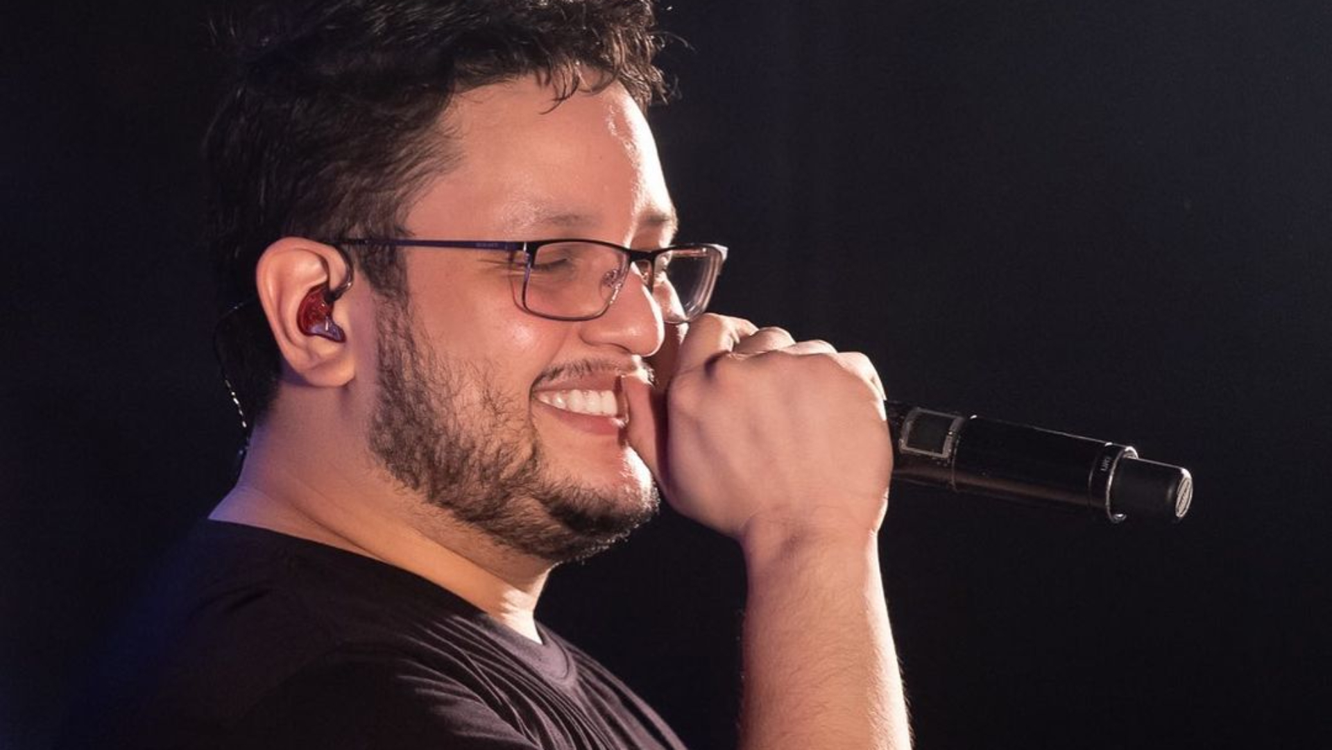 Morre o cantor Maurílio, da dupla com Luiza, aos 28 anos em hospital de Goiânia