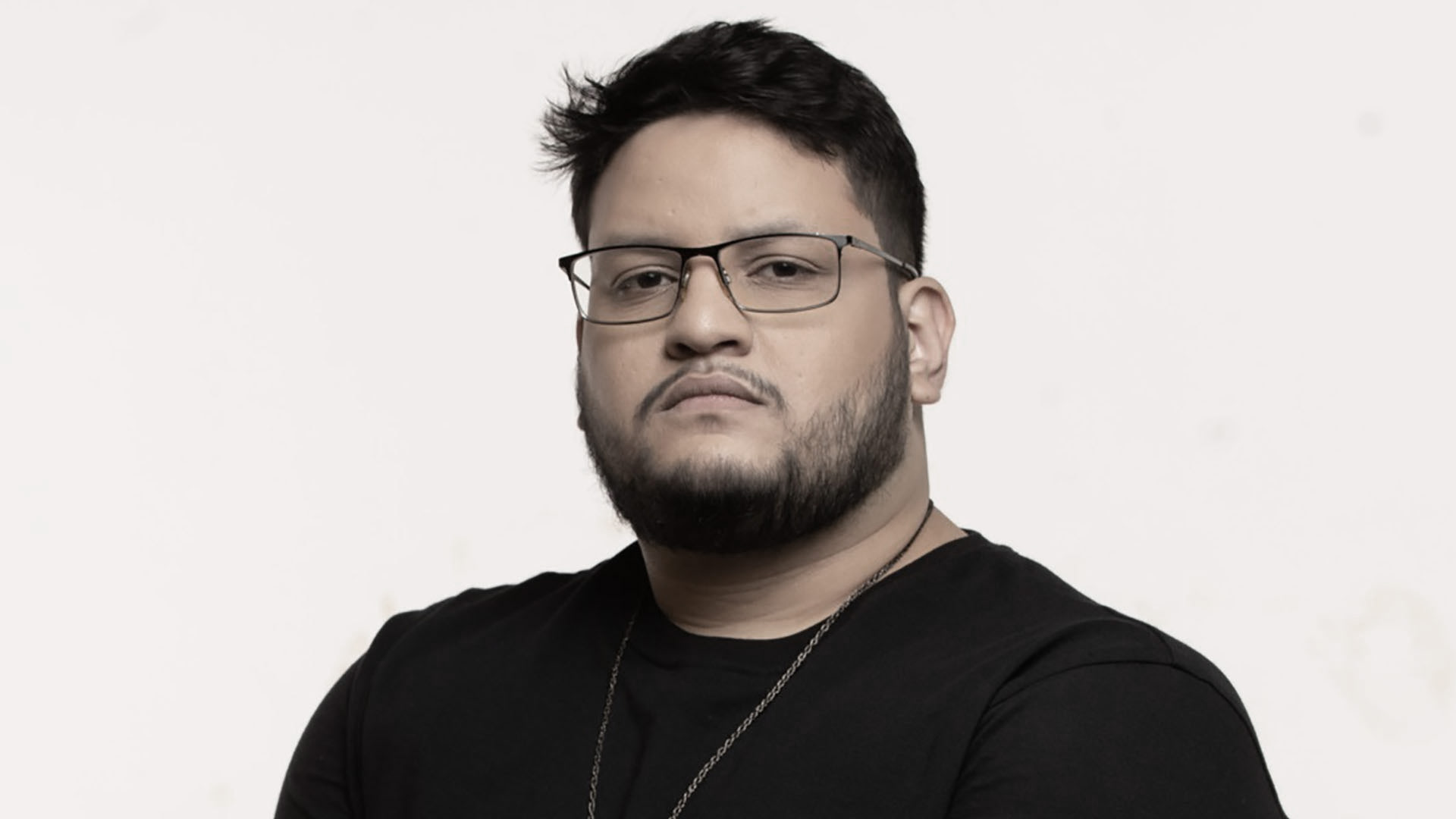 Sertanejo Maurílio piora e luta contra infecção generalizada: “Choque séptico”