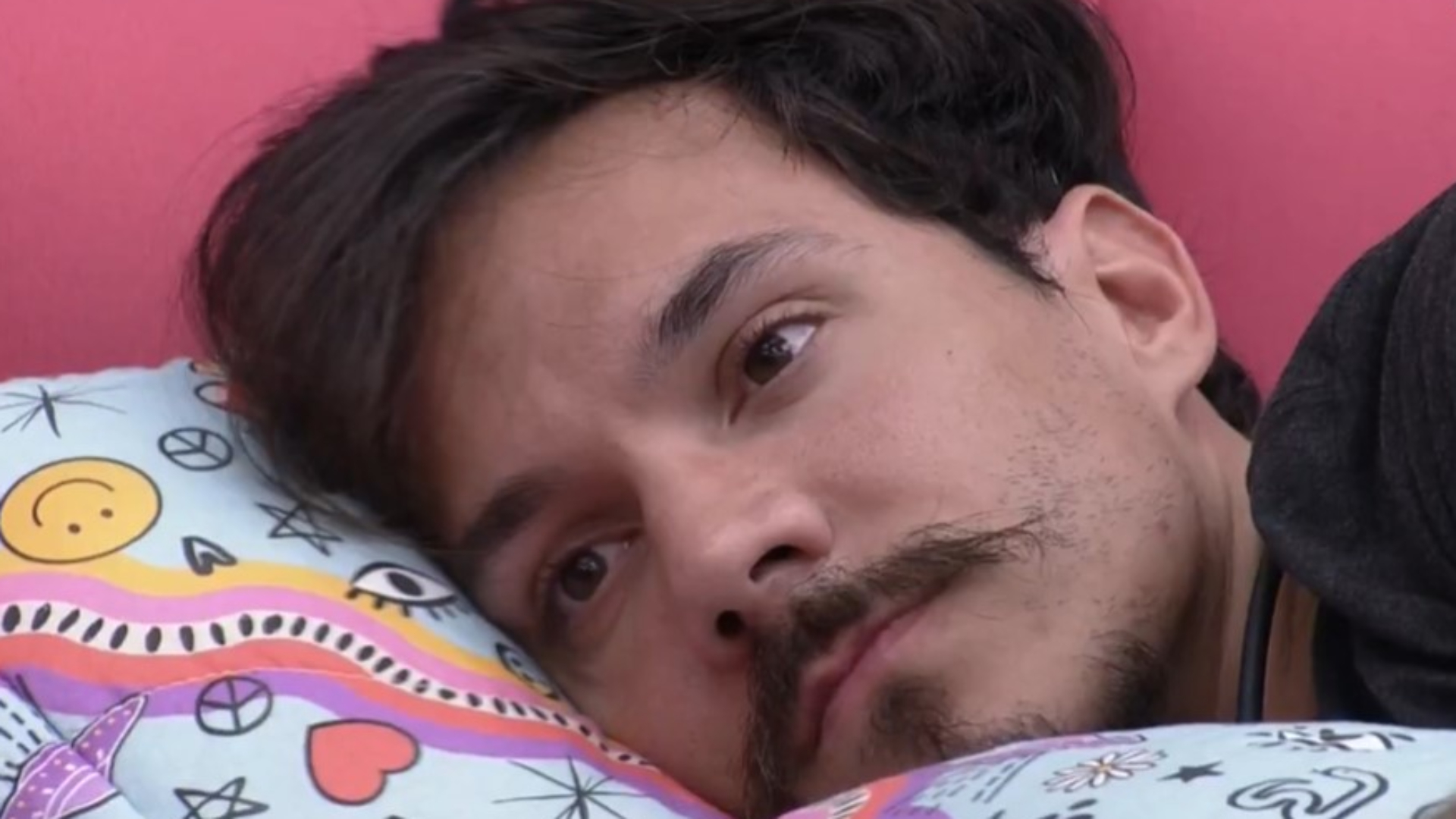 BBB22: Eliezer escuta conselho e promete cortar aliança com sister: “Tá na hora”