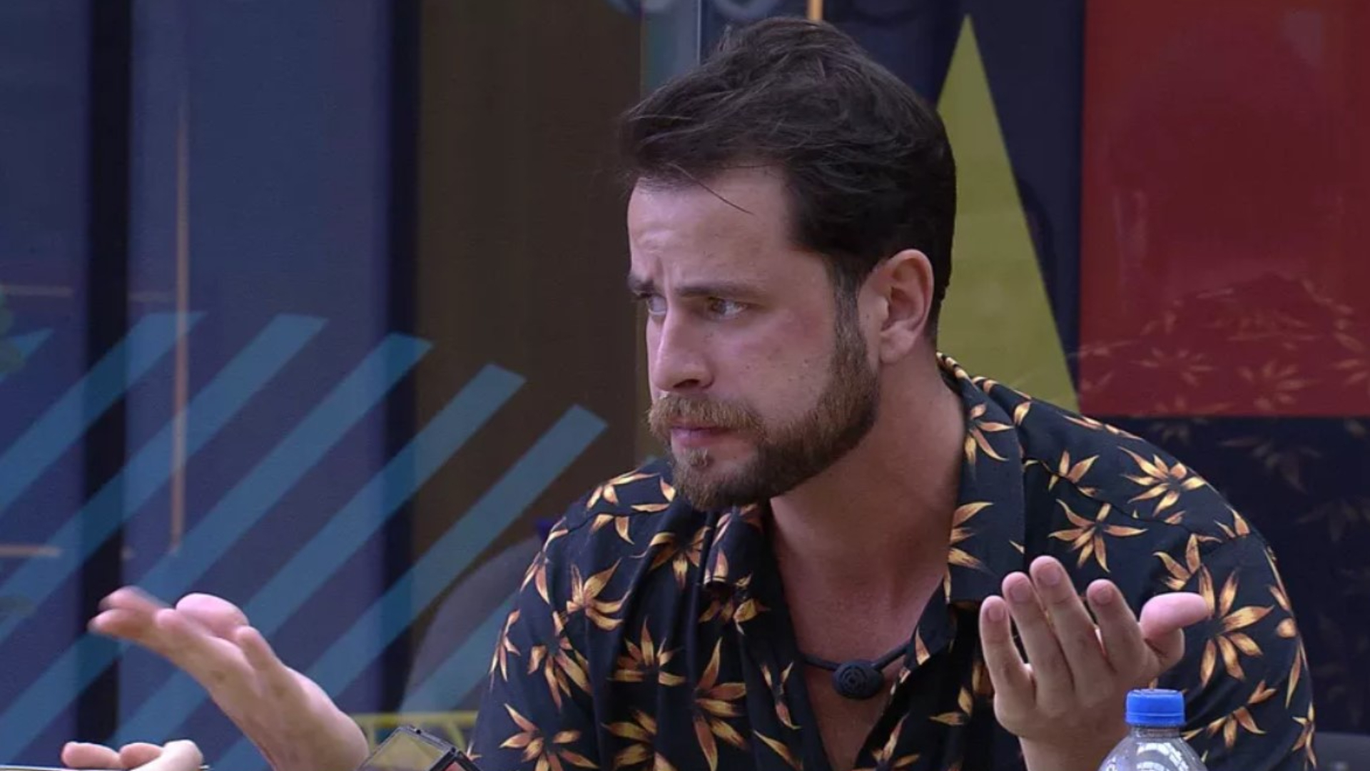 BBB22: Com a língua afiada, Gustavo detona affair de brothers: “Muito infantil”