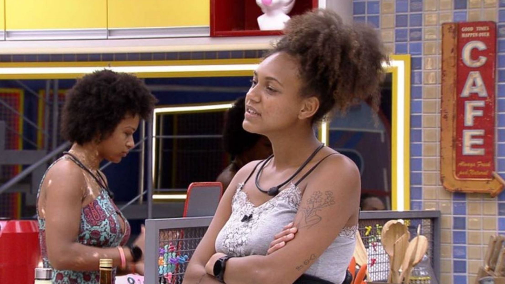 BBB22: Jessilane se irrita com nojeira na casa: “Nem todo mundo escova os dentes”