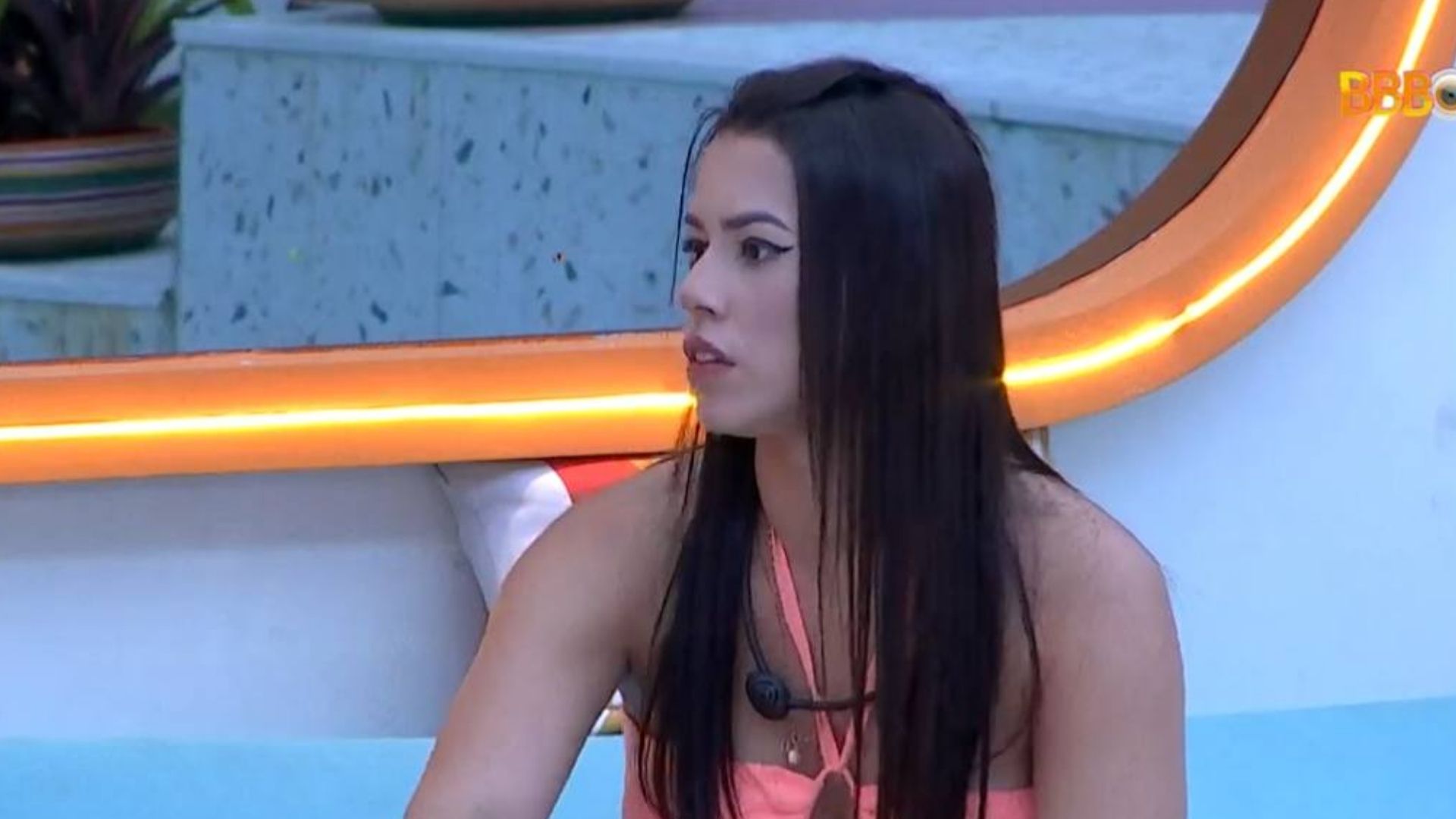 BBB22: Larissa expõe conversa com produção e tem câmera cortada: “Perguntaram”