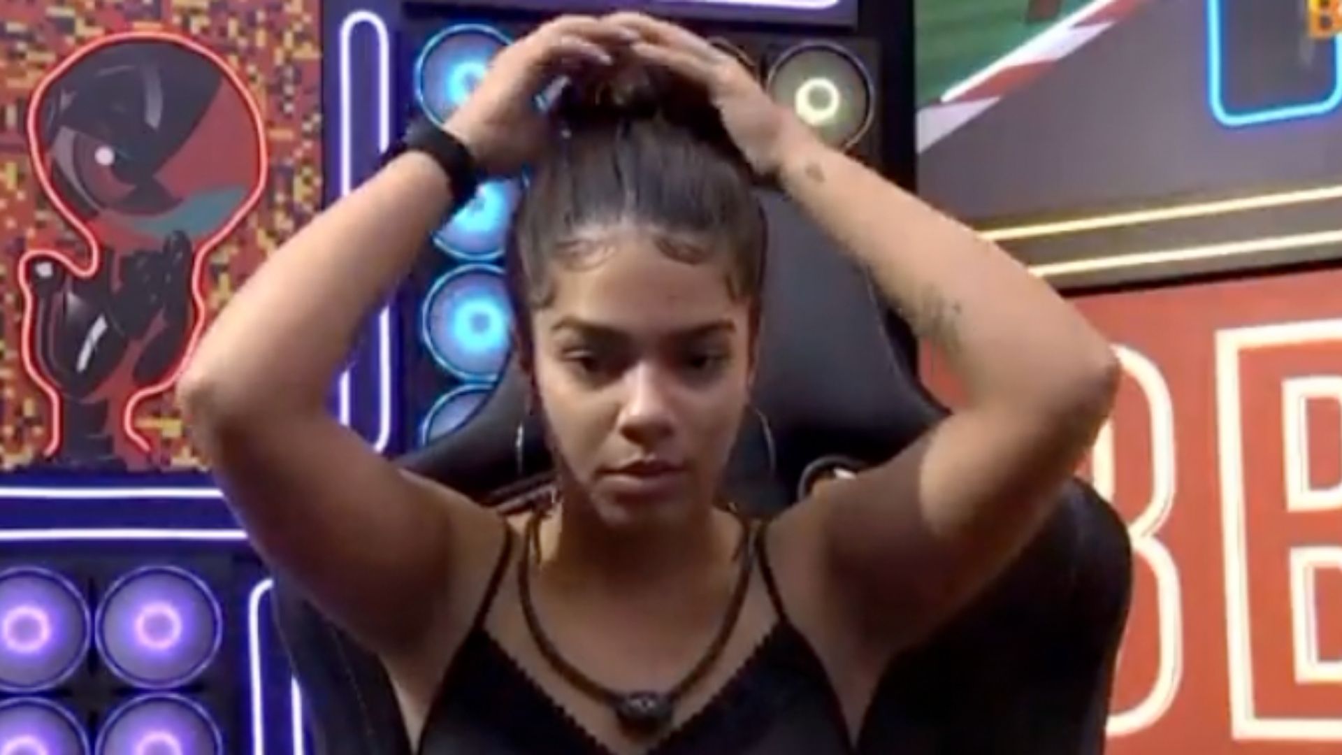 BBB22: Que situação! Maria é chamada no confessionário e câmeras são desligadas