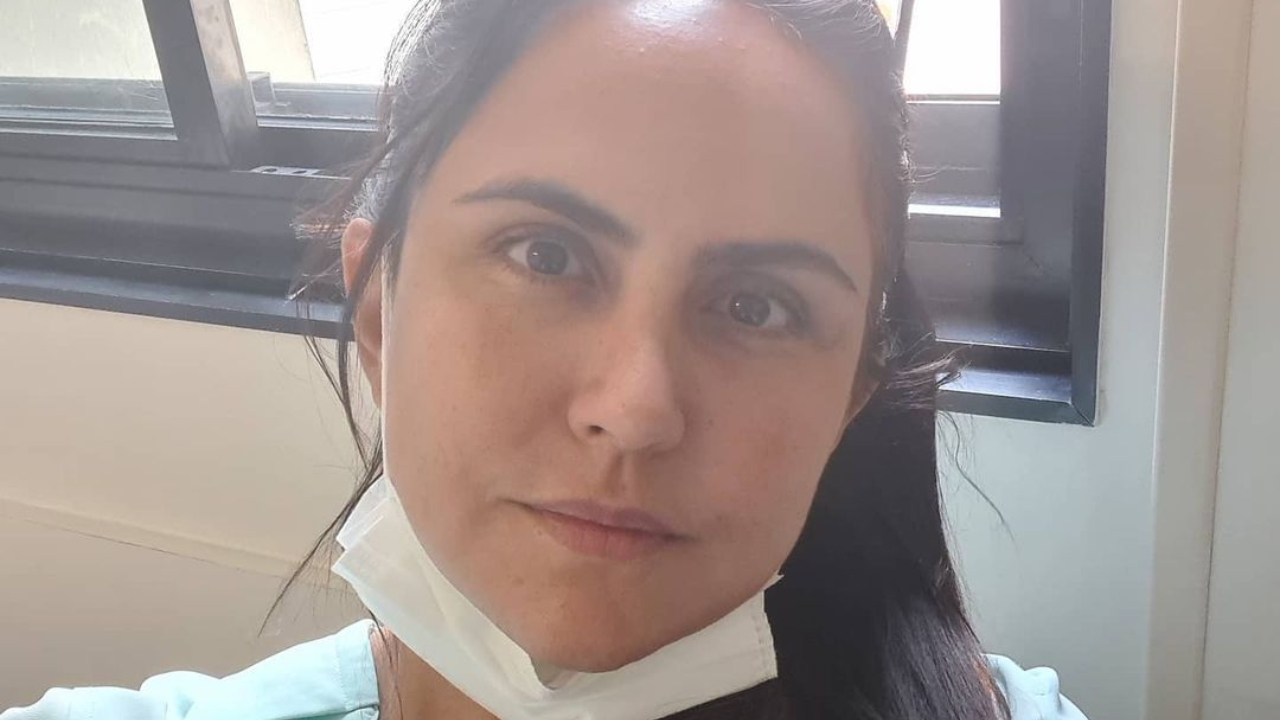 Carla Cecato testa positivo para Covid-19 e é afastada da Record TV