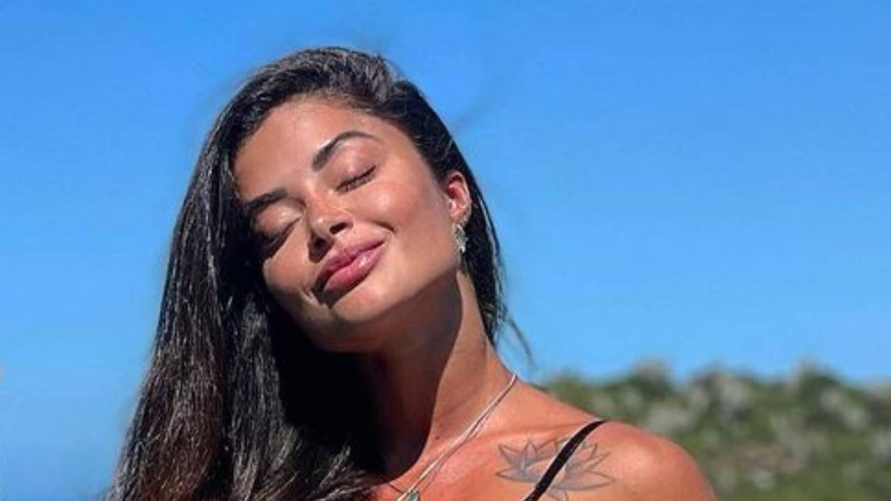 Aline Riscado sofre acidente feio, tem joelho deslocado e surge com perna imobilizada: “Saiu do lugar”