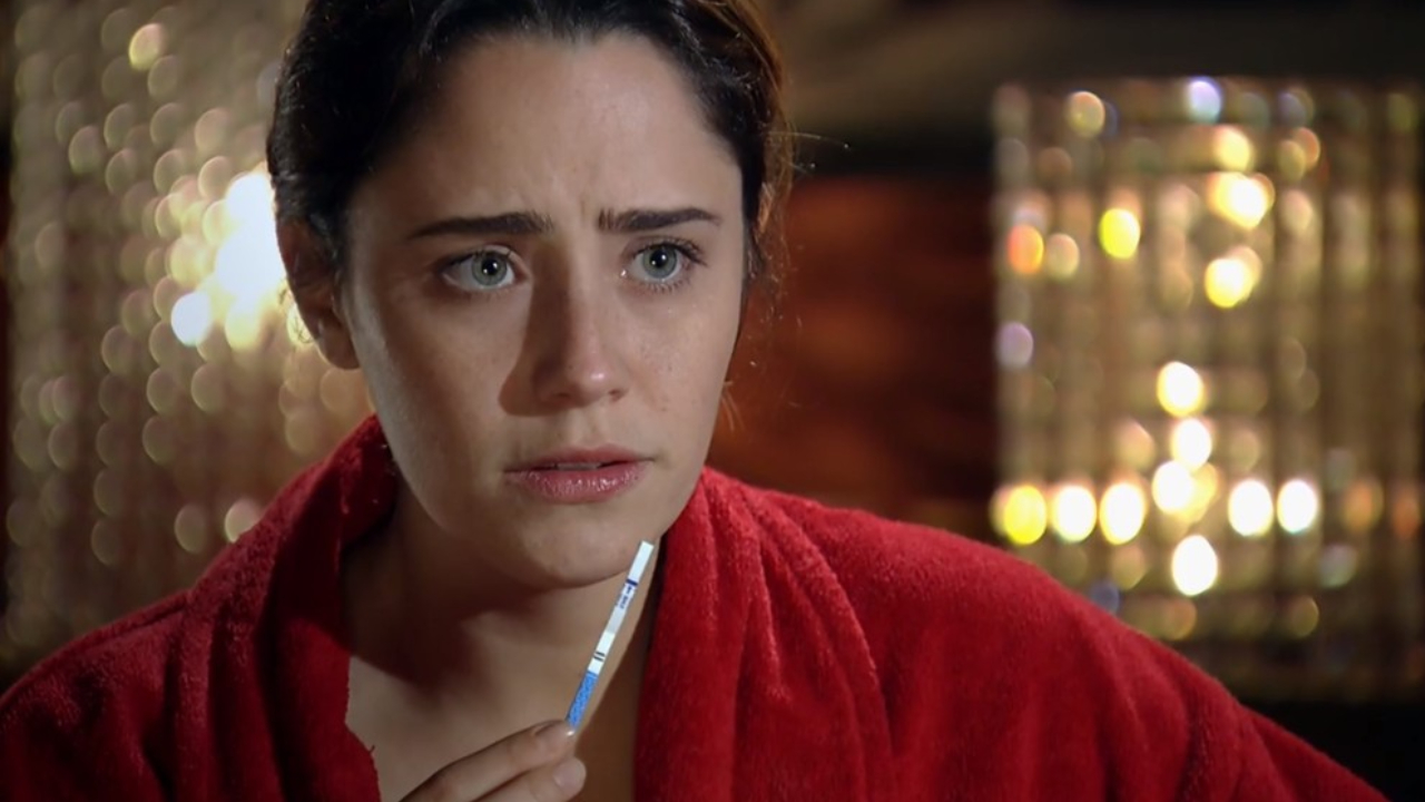 A Vida da Gente: Ana revela a Manuela que está grávida de Rodrigo