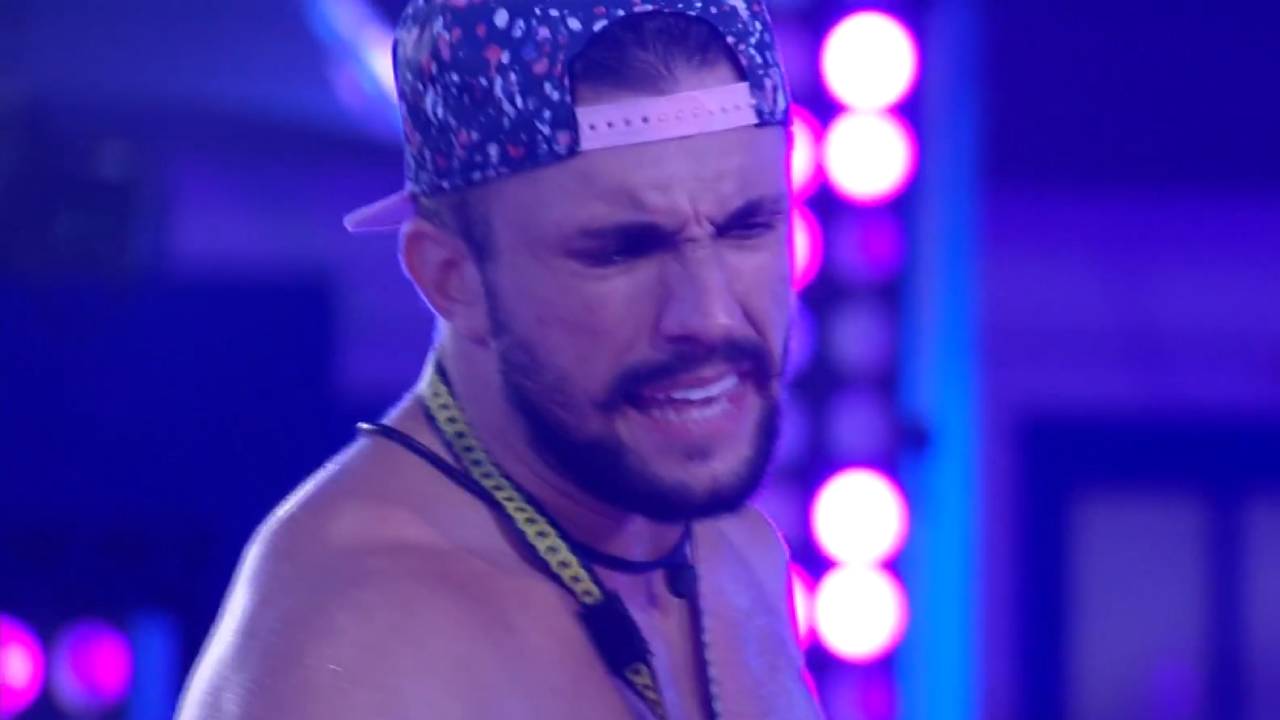 BBB21: Deu treta! Arthur perde a linha, fica revoltado e ameaça Fiuk após fofoca de Caio: “Vai tomar no c*”