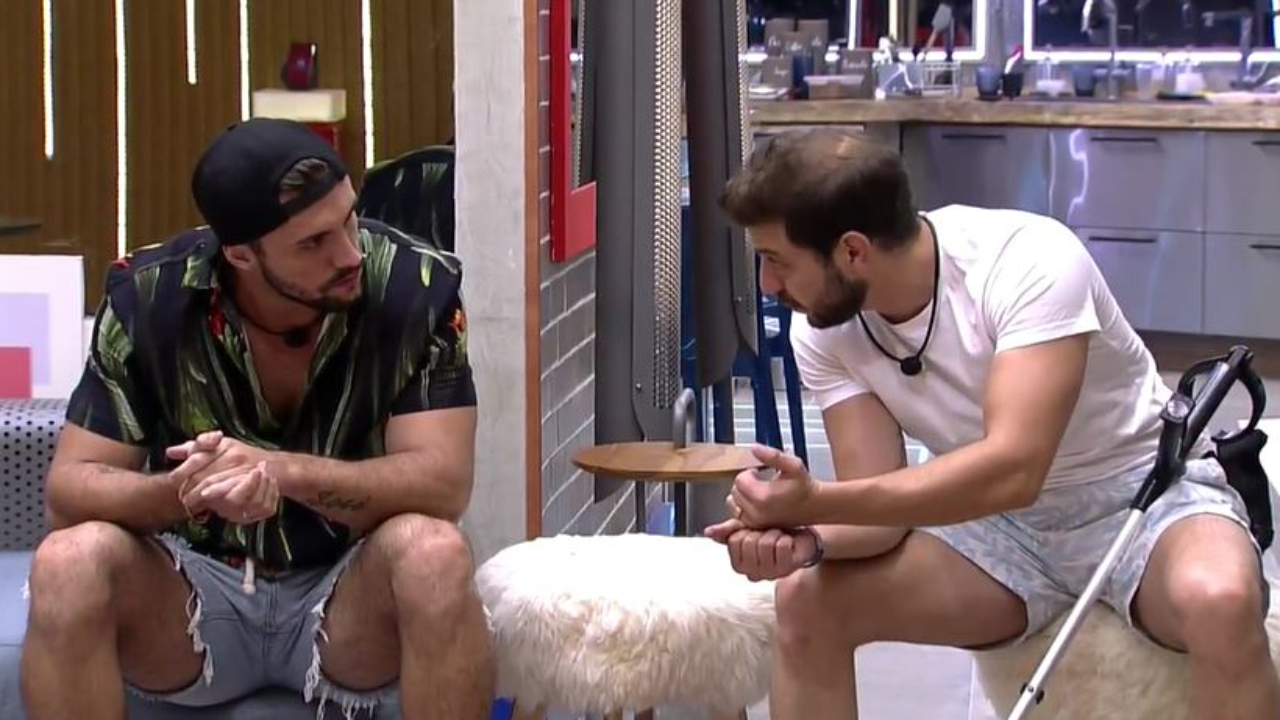 BBB21: Caio envenena relação de Arthur e Carla Diaz, mas brother garante:  “Ela sair não é o que eu quero”