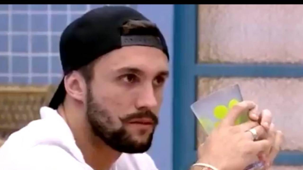 BBB21: Arthur surta e bola plano maléfico para colocar todos na Xepa: “Ninguém vai saber que fui eu”