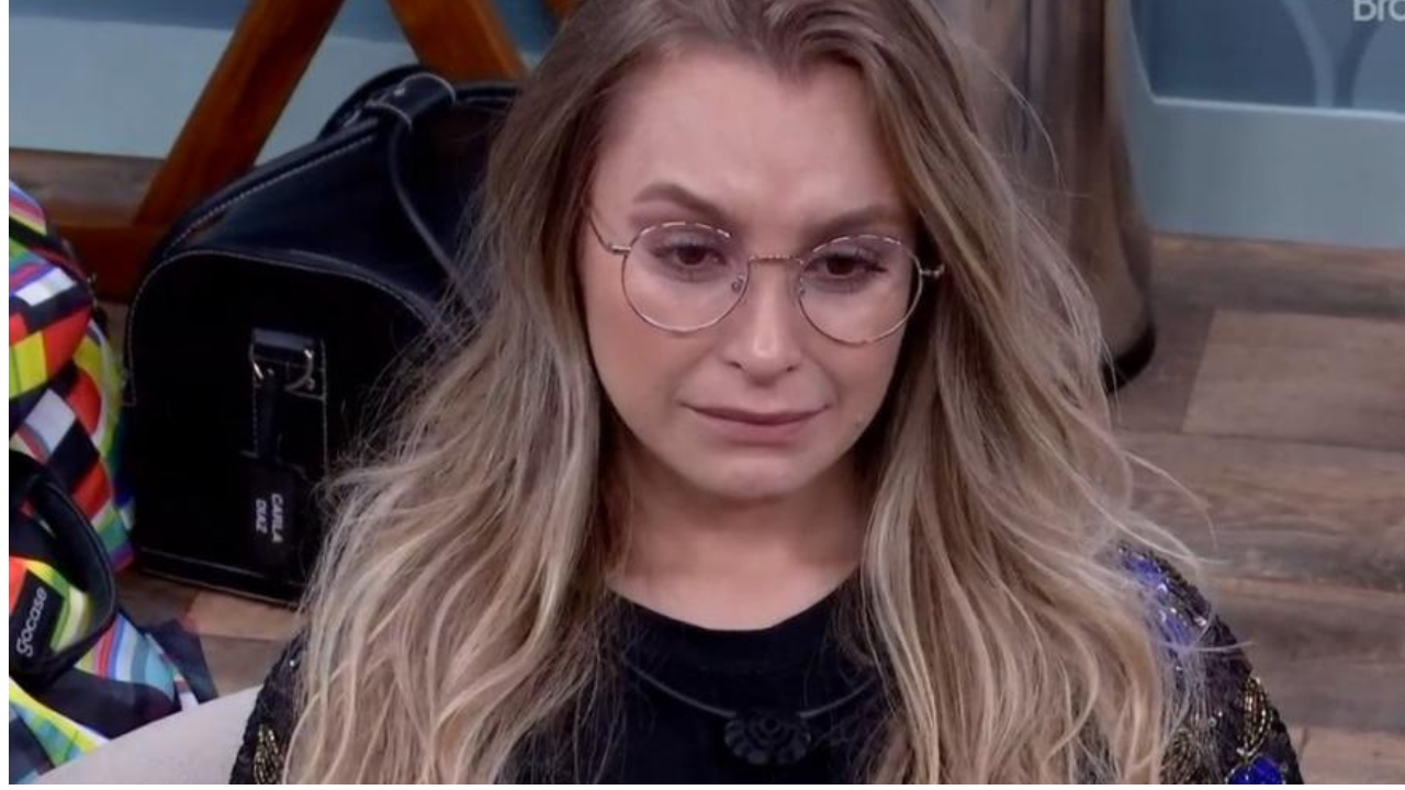 BBB21: Carla Diaz vê show de falsidade de brothers e tem crise de choro: “O que eu fiz pra essa galera?”