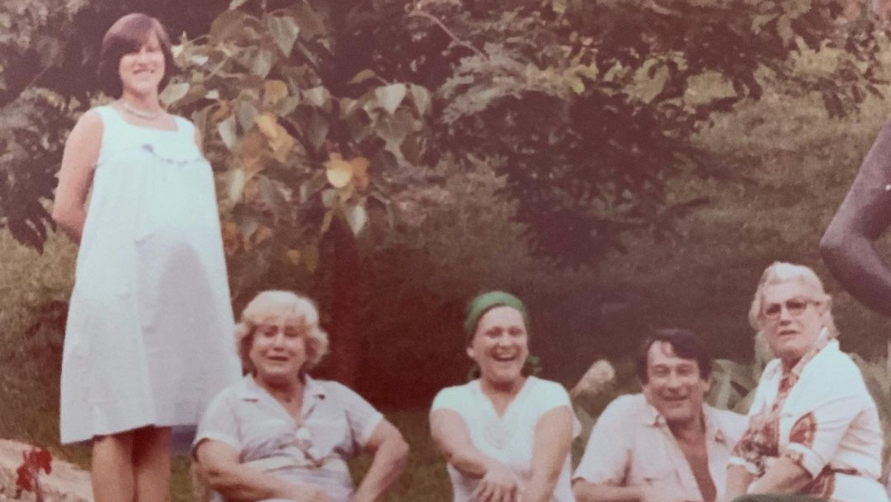 Beth Goulart comove ao prestar nova homenagem à mãe falecida, Nicette Bruno: ”Me inspirou”
