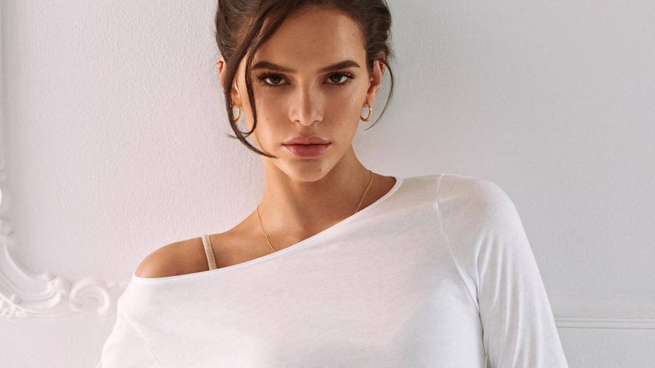 Após bater boca com seguidores, Bruna Marquezine abandona redes sociais: ”Tempo pra repensar”