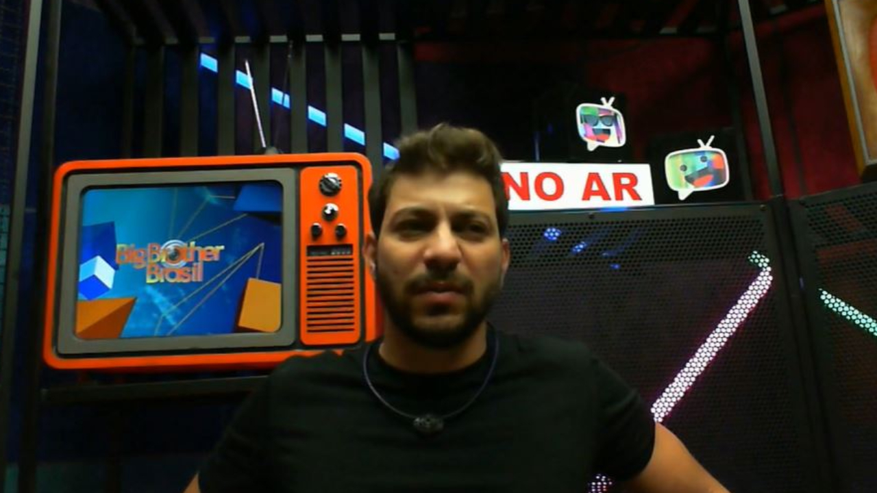 BBB21: Após rumores, Caio comenta desânimo na festa do líder e relata dores no corpo: ”Complicado”