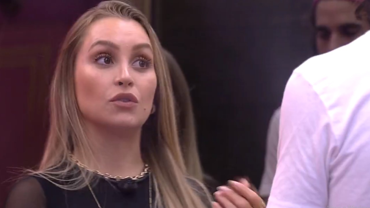 BBB21: Carla Diaz pede desculpas a Fiuk e esclarece suas atitudes: “Não sou explosiva o tempo inteiro”