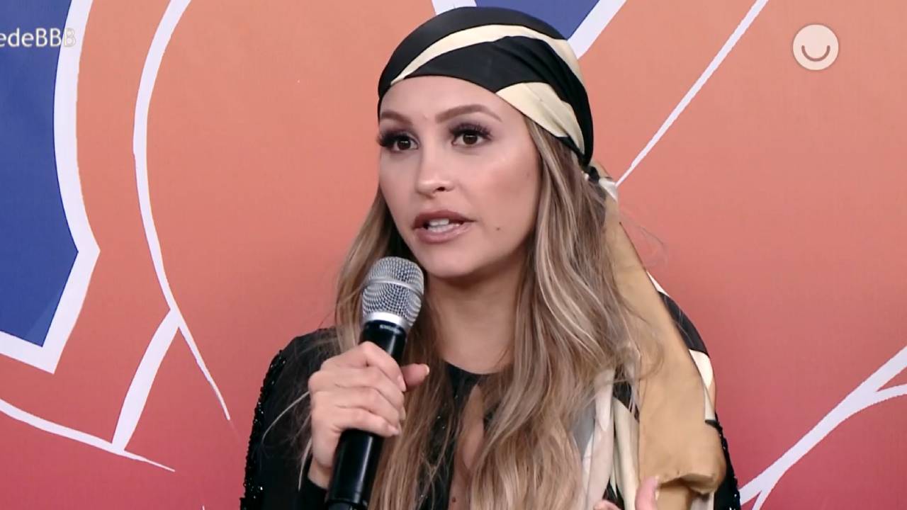 BBB21: A fila andou! Carla Diaz dispensa Arthur e revela torcida por três participantes: “Me acolheram muito”