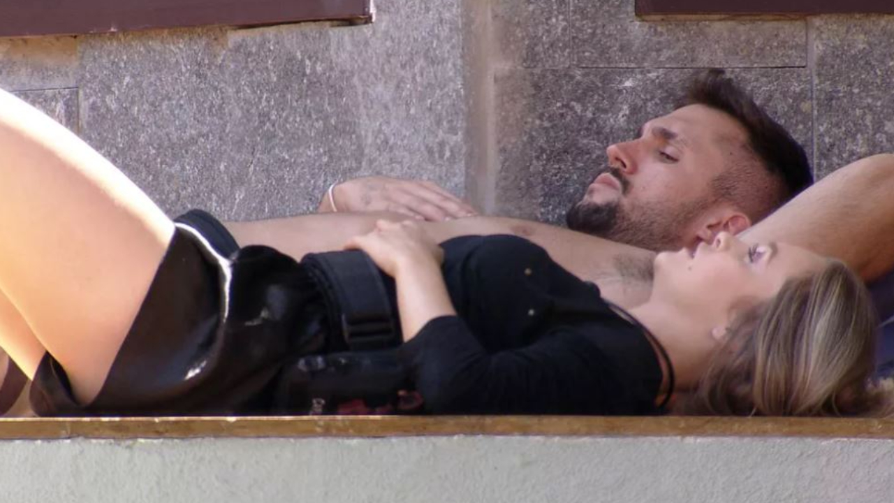 BBB21: Meta de casal? Carla Diaz e Arthur articulam Paredão entre Gilberto e Sarah