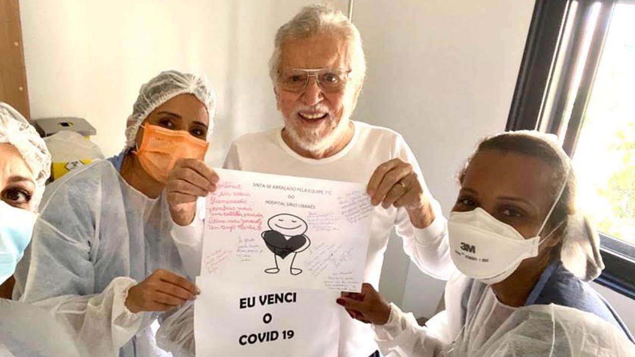 Emocionante! Carlos Alberto de Nóbrega vence batalha contra a Covid-19: “Estou de volta”