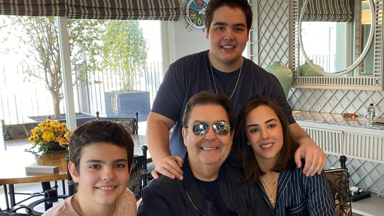 Filho de Faustão surpreende ao exibir resultado de bariátrica em clique especial no aniversário da irmã