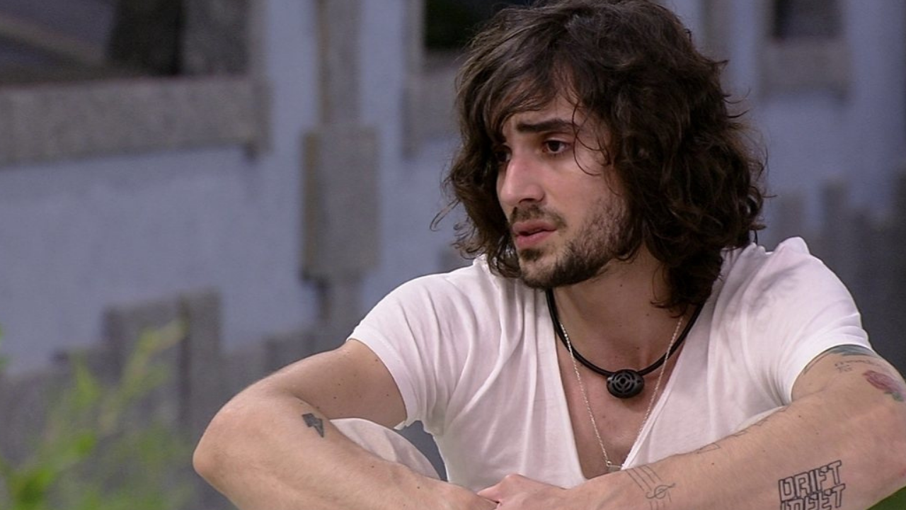 BBB21: Fiuk leva bronca da produção por culpa de higiene, gargalhada vaza e Projota se revolta: “Que isso?”