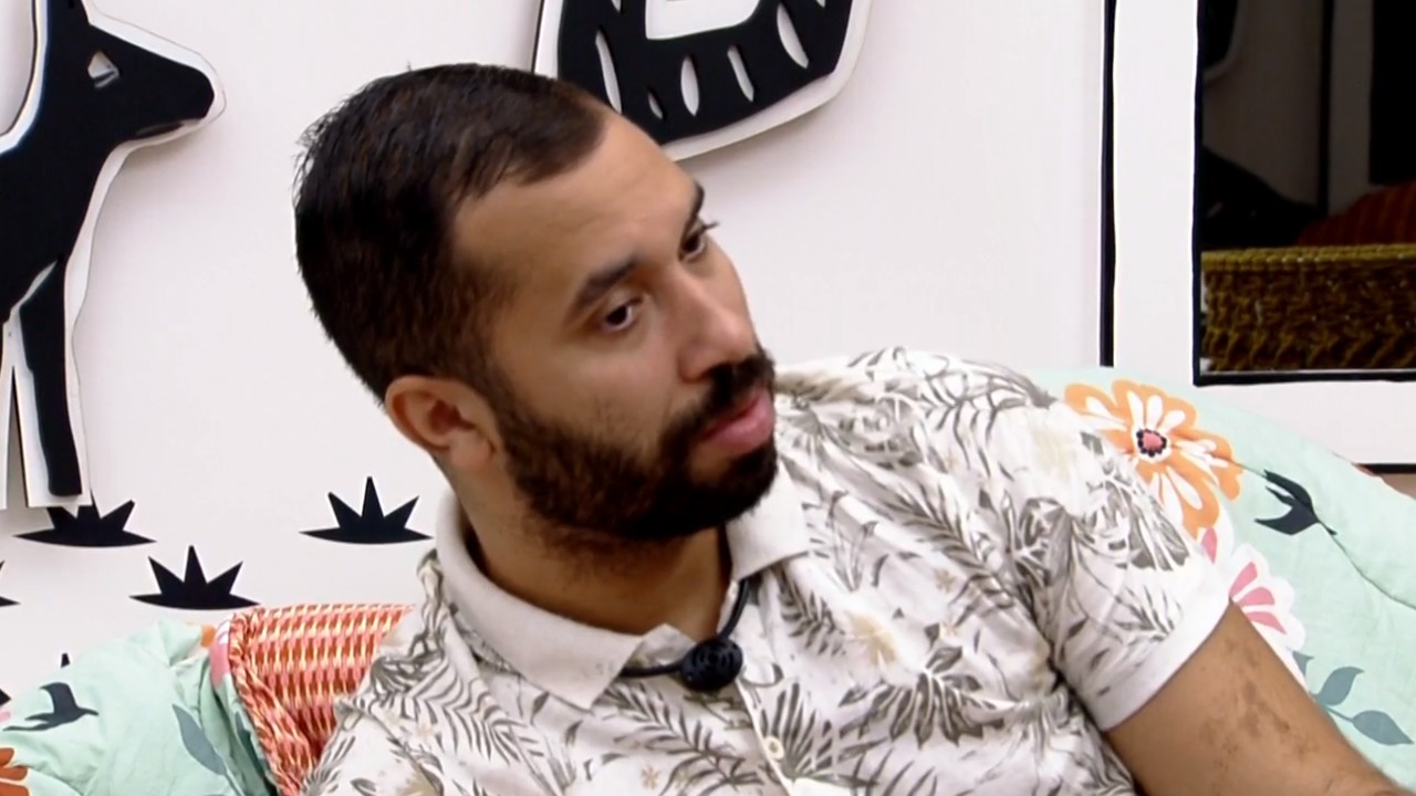 BBB21: Gilberto revela suas opções de voto: “Pocah é minha segunda opção, Carla minha primeira”
