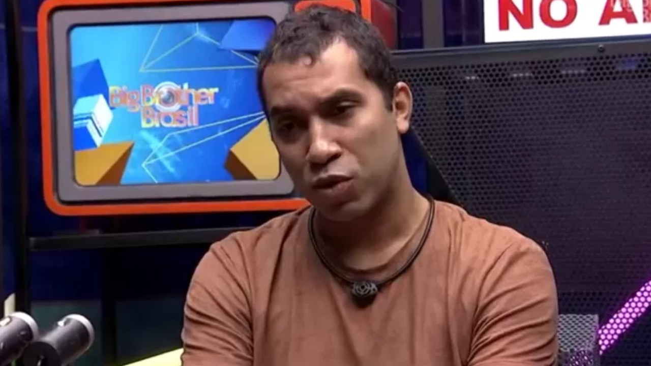 BBB21: Devastado com a eliminação de Sarah, Gilberto pede por Paredão e reconhece equívocos: “Perdão”