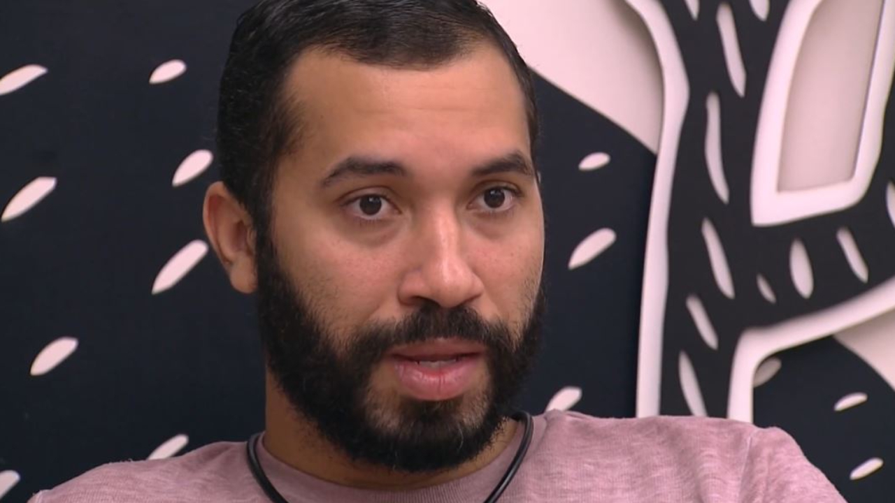 BBB21: Aliados? Gilberto detalha relação com sister e garante: ”A gente briga, mas não se coloca no Paredão”