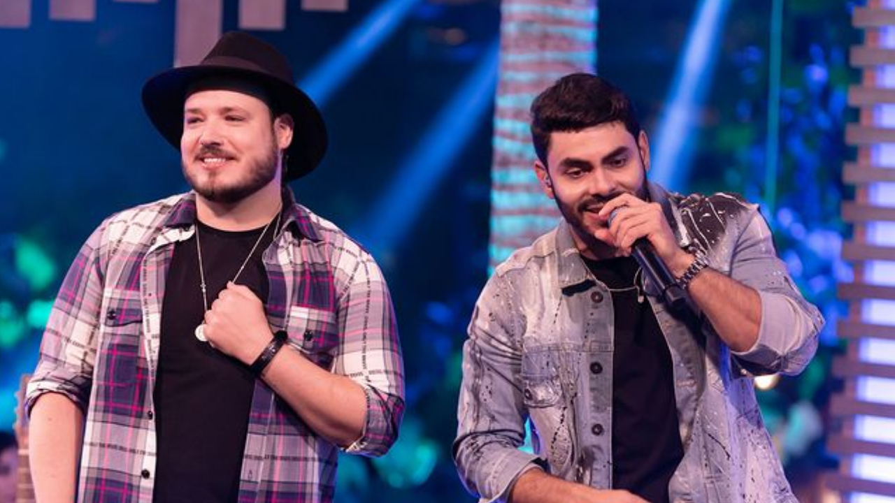 Israel comemora sucesso de ‘Batom de Cereja’, e opina sobre participação de Rodolffo no BBB21: “Jogando direitinho”
