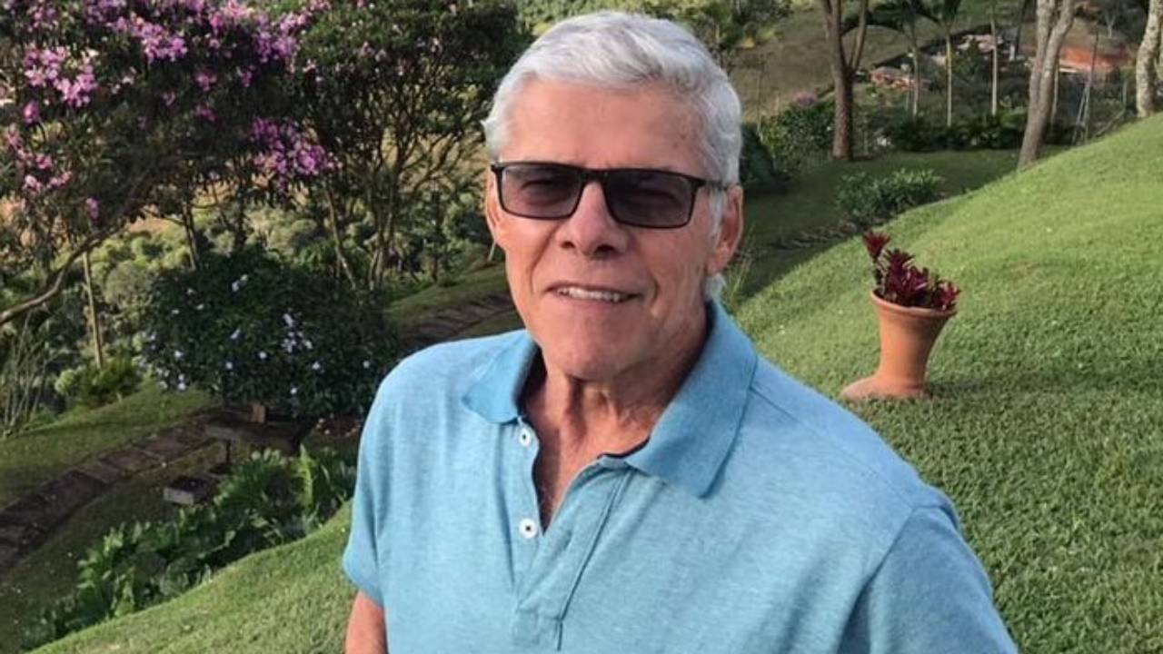 Aos 71 anos, José Mayer recebe a primeira dose de vacina contra a Covid-19: “Que chegue a todo cidadão”