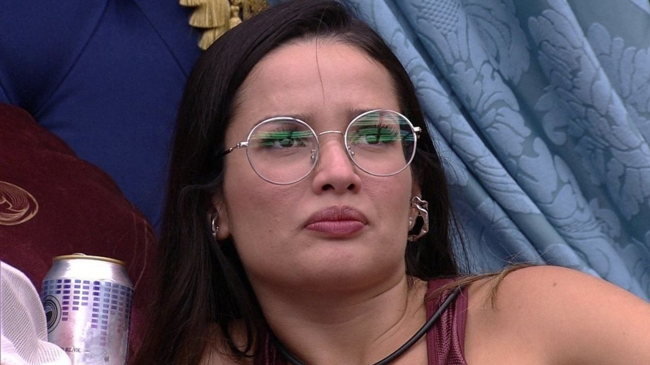 BBB21: Sem paciência, Juliette dispara contra brother após ser ignorada em conversa: “Fica mudo de manhã”