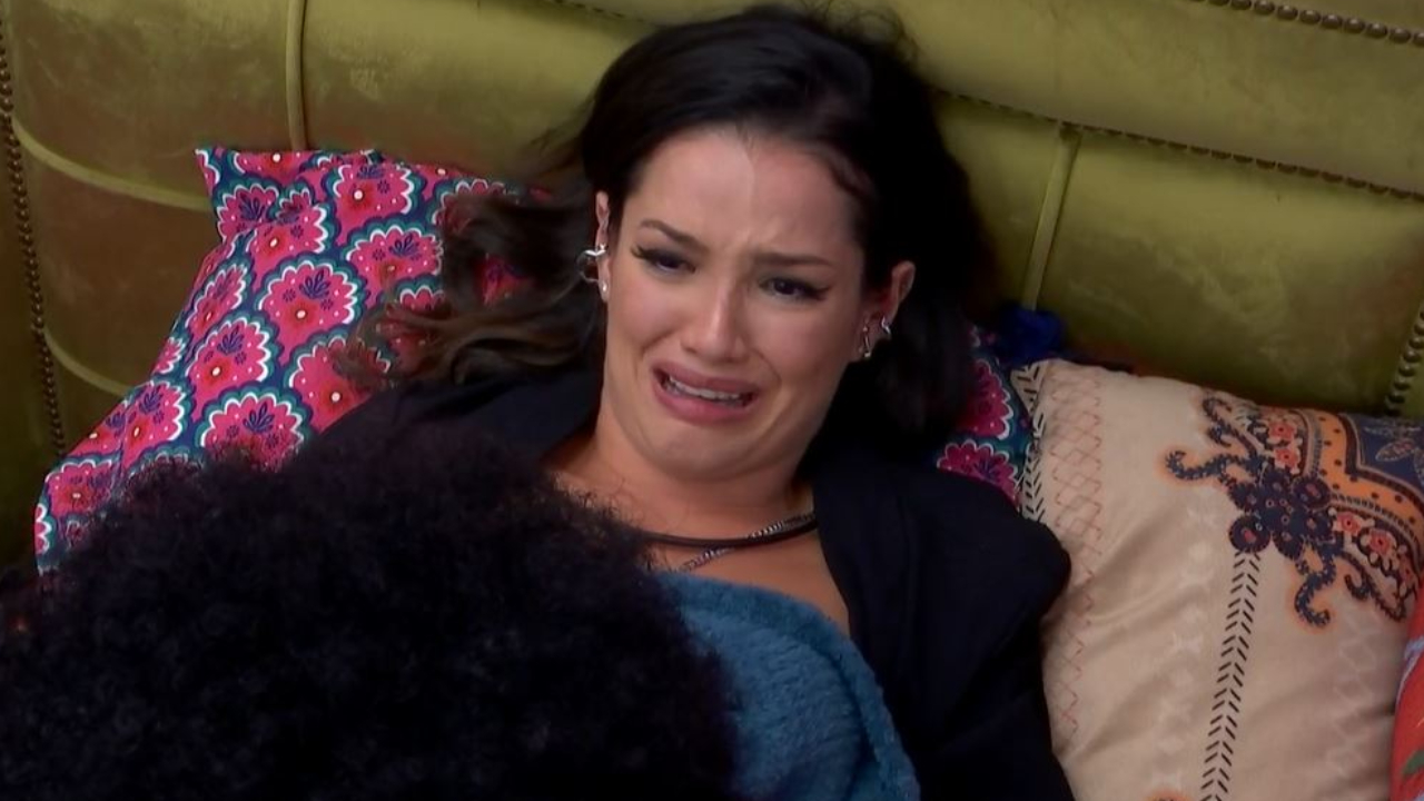 BBB21: Após climão no Jogo da Discórdia, Juliette não segura as lágrimas e detona: “Bando de hipócritas”