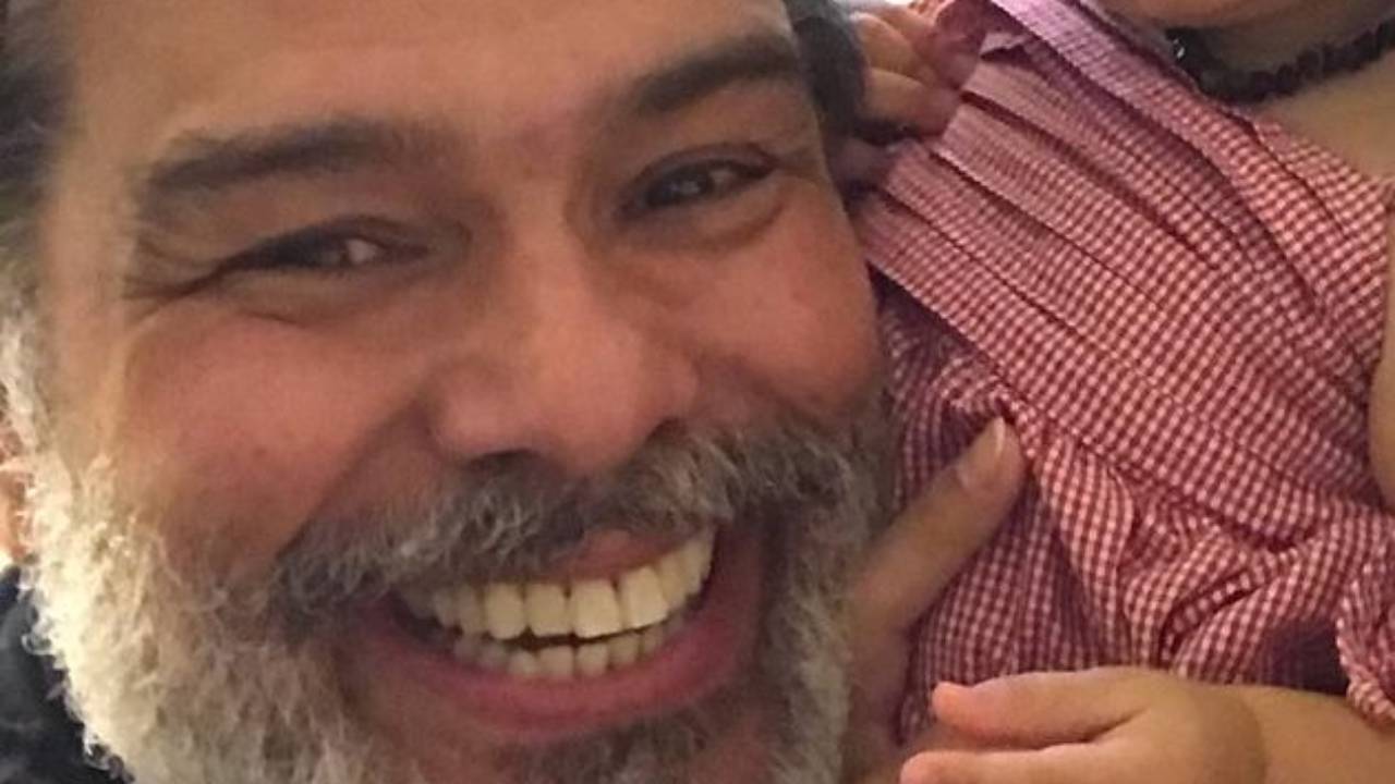 Maurício Mattar surpreende a web ao mostrar clique raríssimo com o filho e a neta: “Tanto amor”