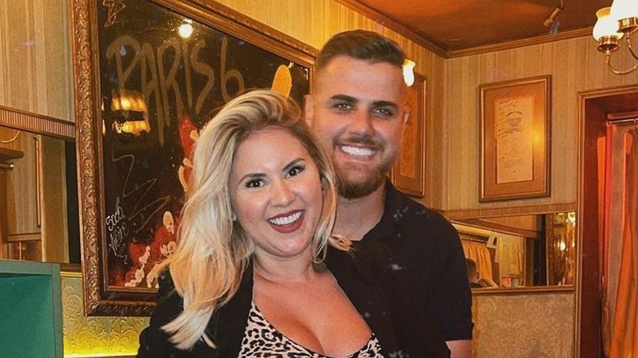 Natália Toscano resgata clique antigo com marido, Zé Neto e celebra: “12 anos de nós”