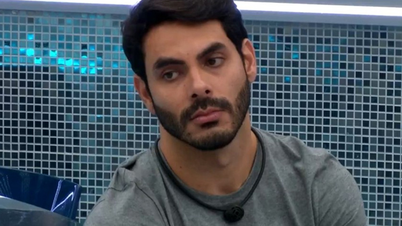 BBB21: Rodolffo revê estratégia e abre voto para sister em movimento inesperado: “Não vou em você”